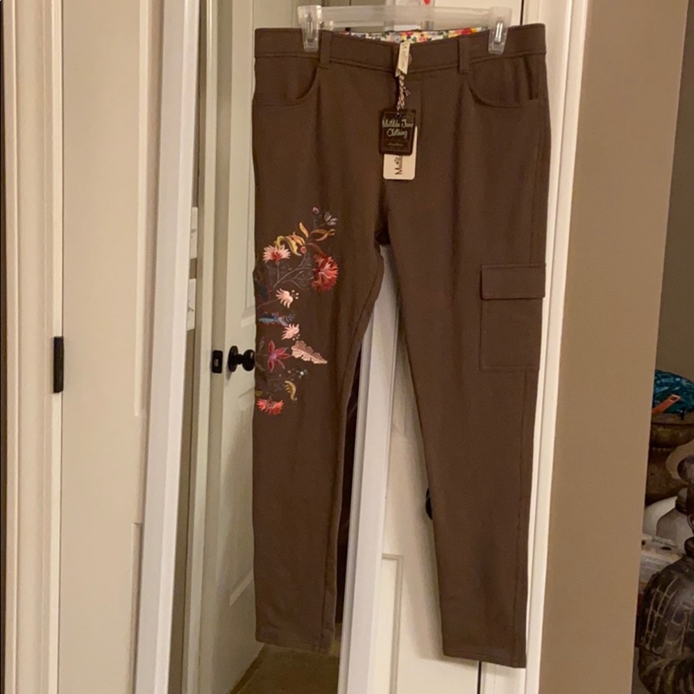 NWT Matilda Jane Scout’s Honor pants sz L